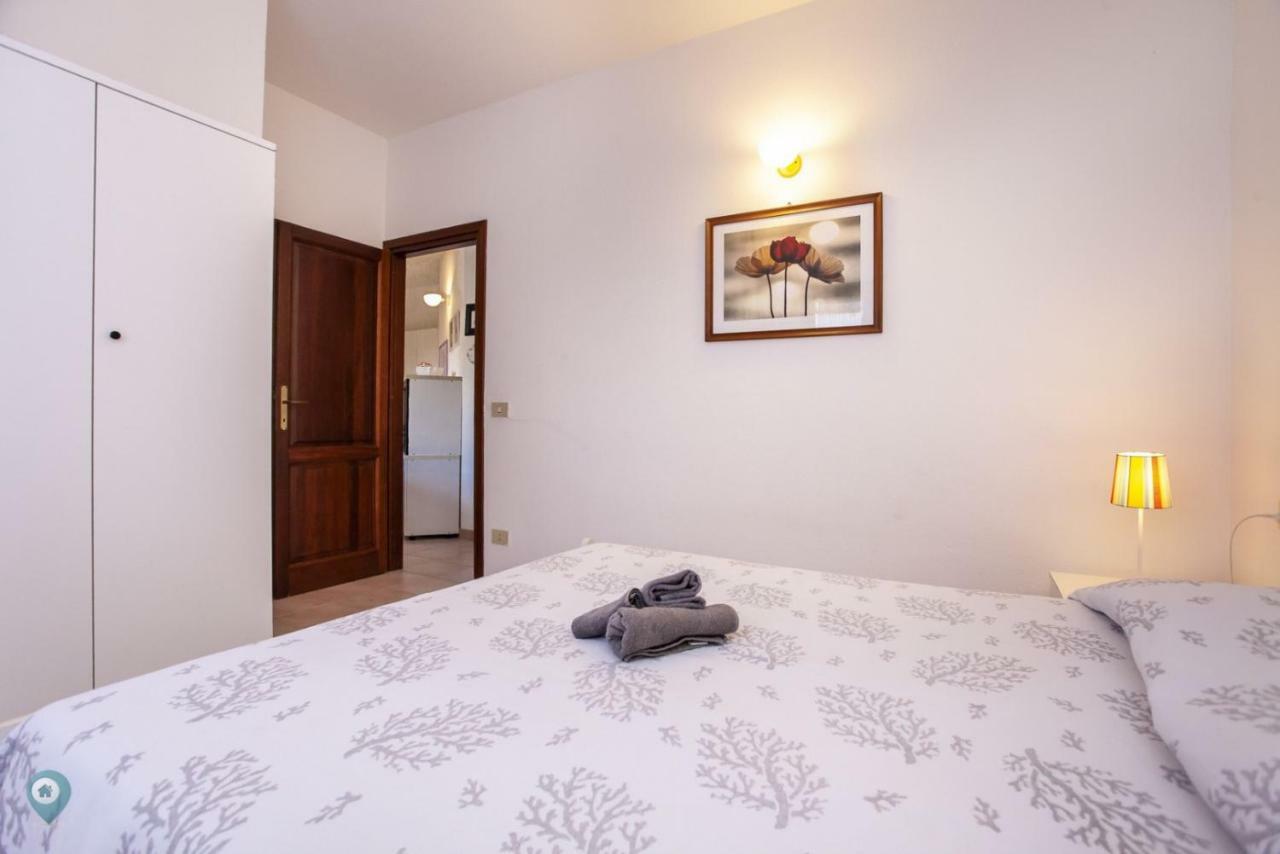 Villino Funtana Apartment San Teodoro  Exterior photo